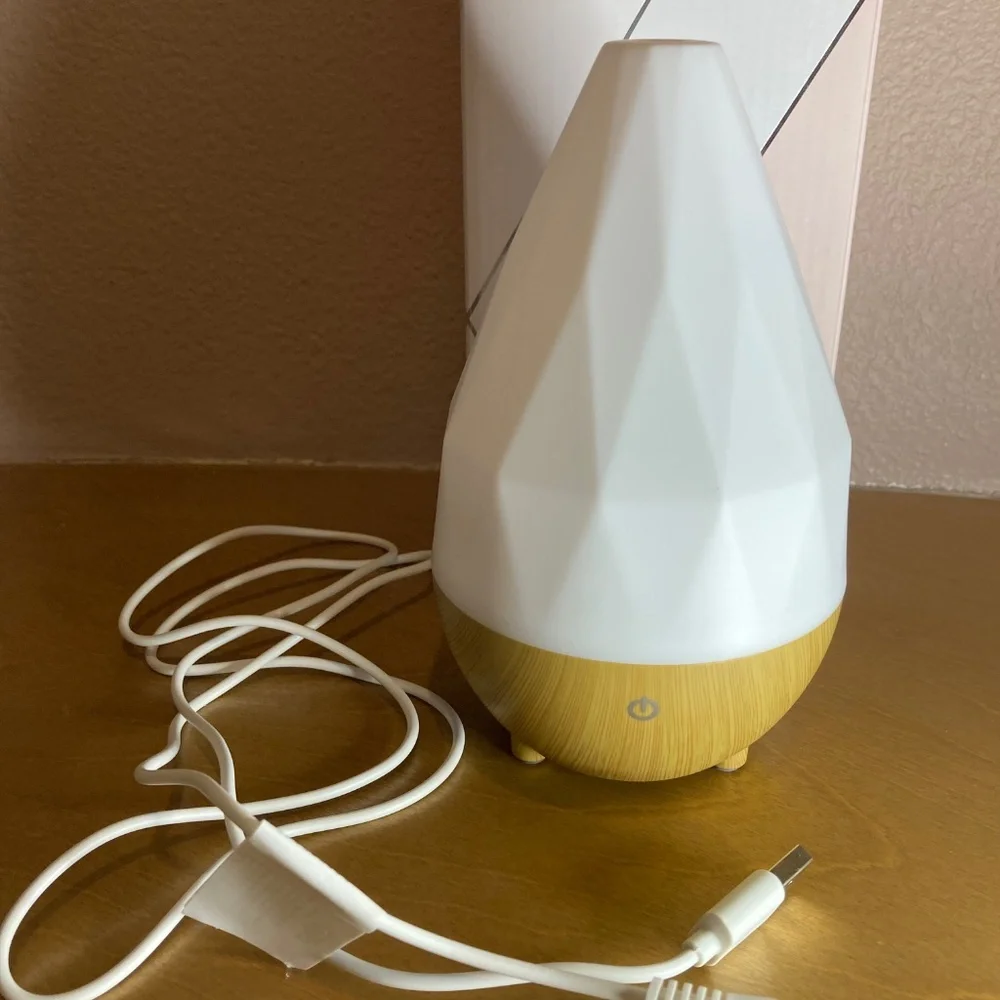 Avon Pure Essential Oils Diffuser